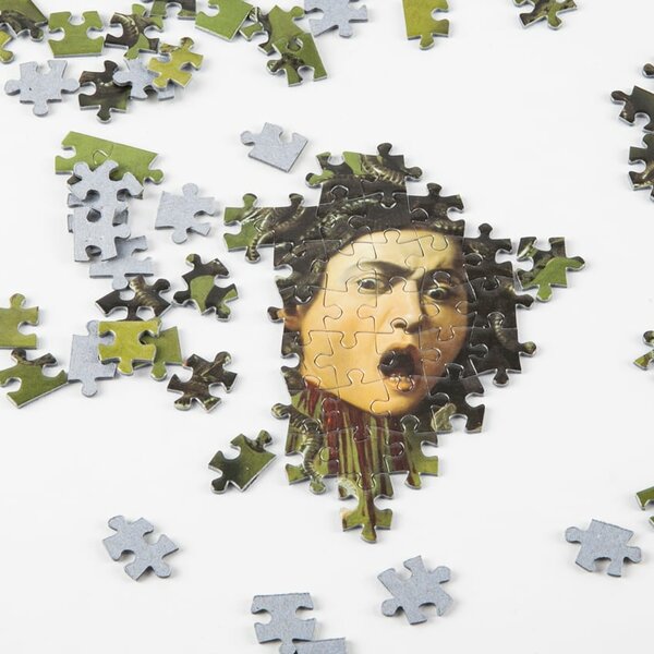 Featured image of Medusa Puzzle Tube