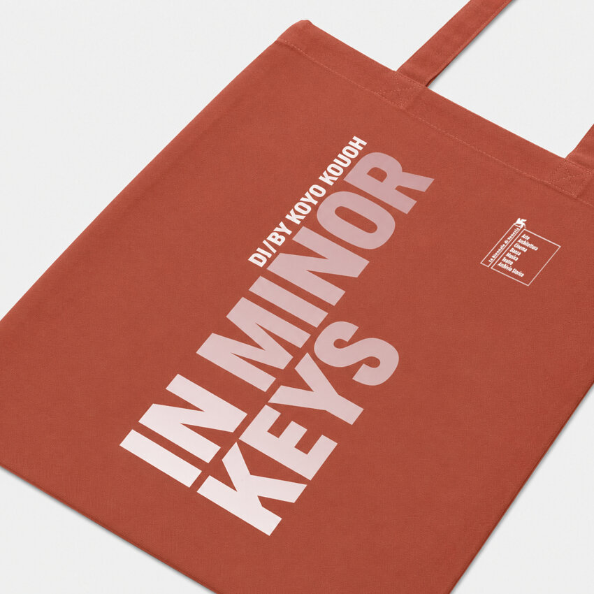 Immagine in evidenza di TOTE BAG RUGGINE IN MYNOR KEYS